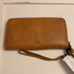 Able leather wallet/wristlet